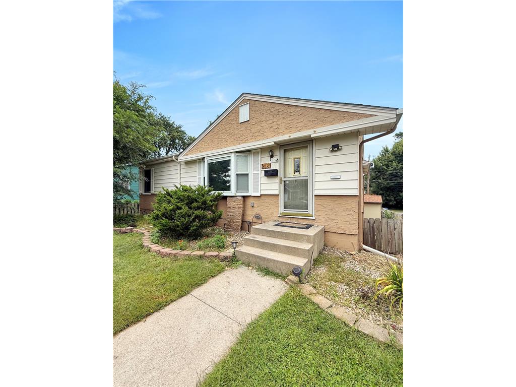 2161 Ross Avenue E Saint Paul MN 55119 6782655 image1