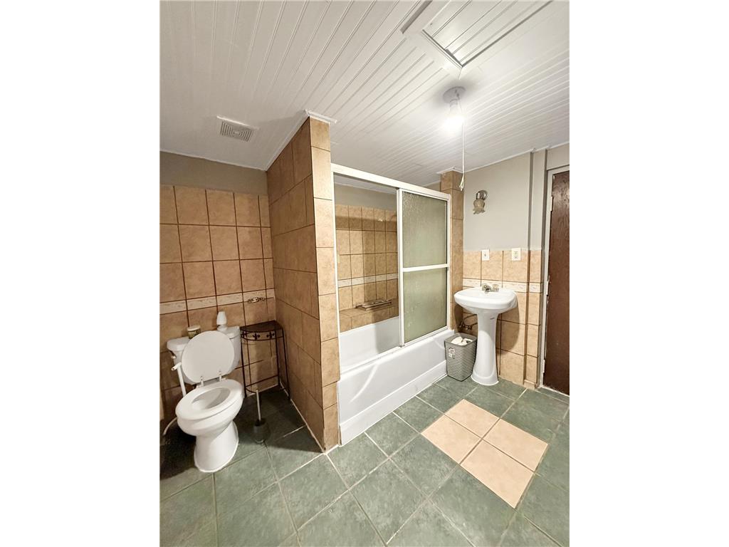 2161 Ross Avenue E Saint Paul MN 55119 6782655 image7