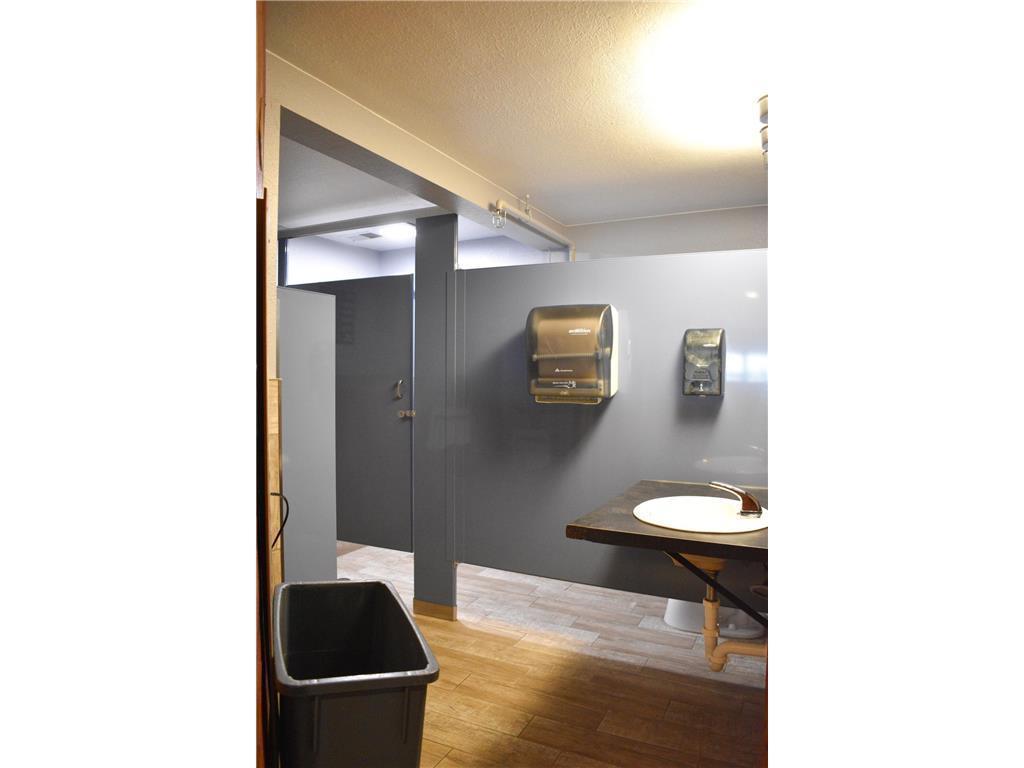 21614 County Road 8 Rockville MN 56320 - Grand 6826410 image57