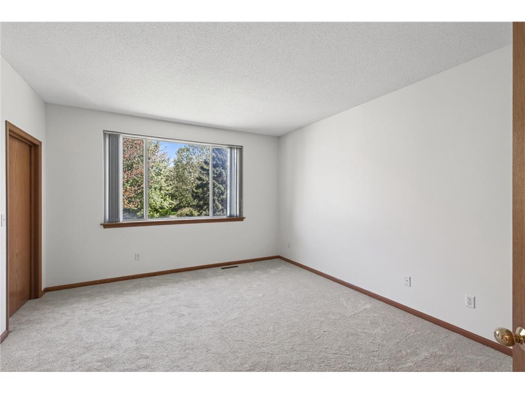 2162 Water Lilly Lane #1002 Eagan MN 55122 7069621 image14