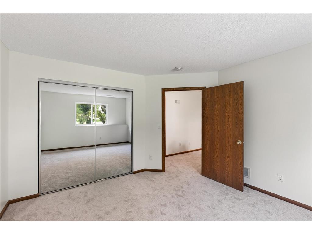 2162 Water Lilly Lane #1002 Eagan MN 55122 7069621 image26