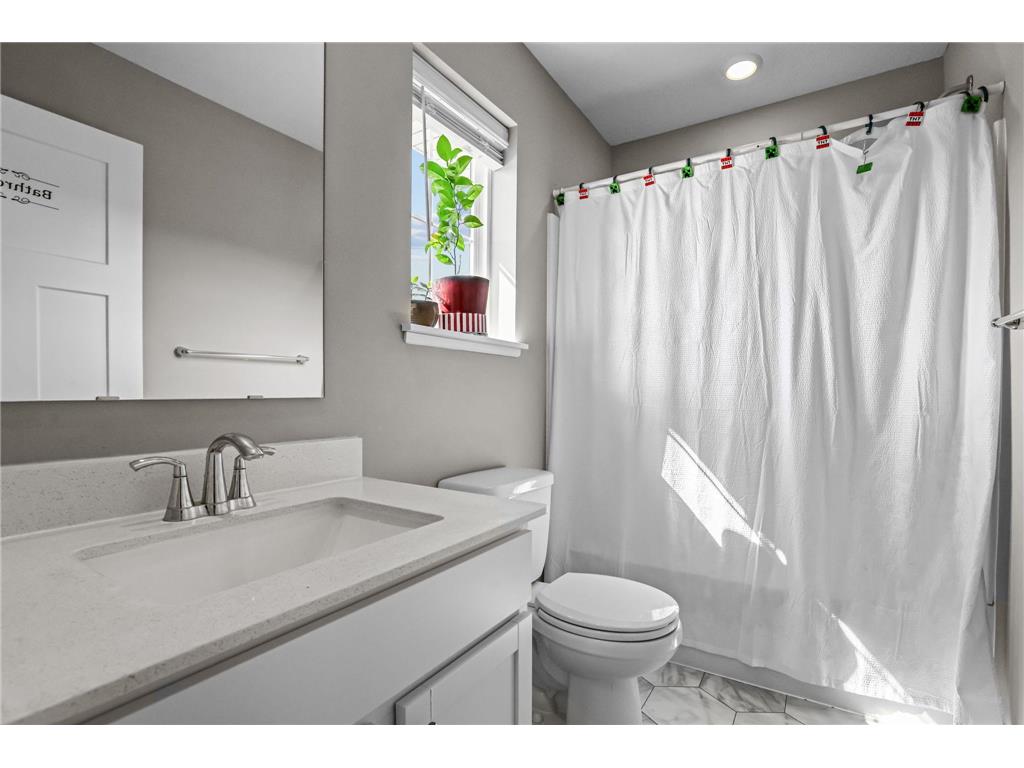 2163 Bay Drive Lino Lakes MN 55038 7032726 image19