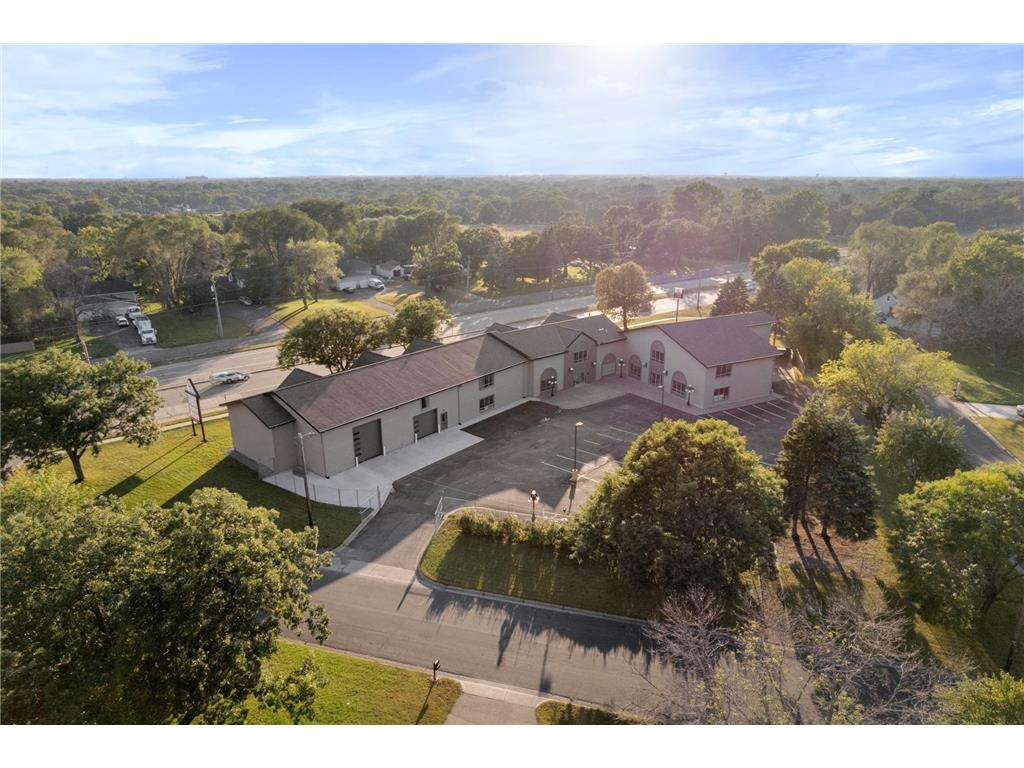2163 Coon Rapids Boulevard NW Coon Rapids MN 55433 6794047 image1