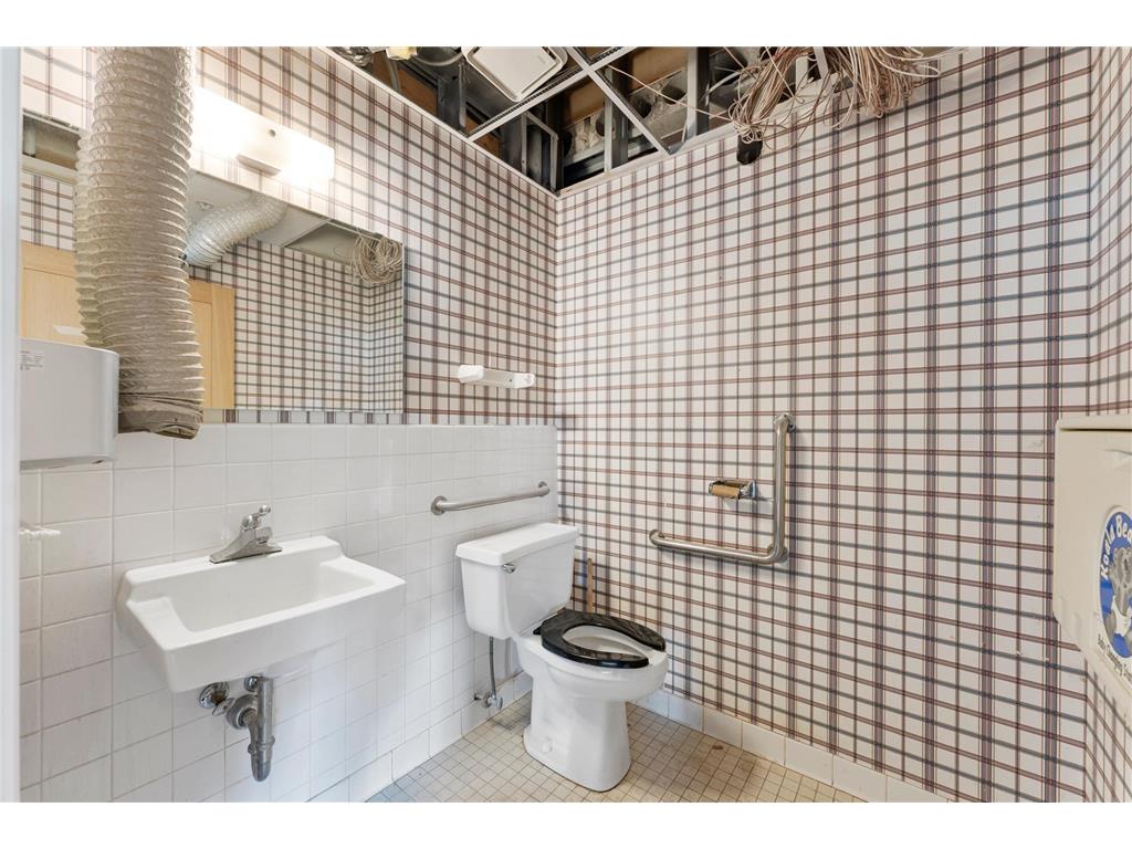 2163 Coon Rapids Boulevard NW Coon Rapids MN 55433 6794047 image11