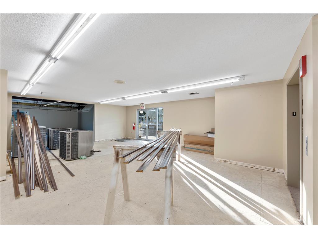 2163 Coon Rapids Boulevard NW Coon Rapids MN 55433 6794047 image8