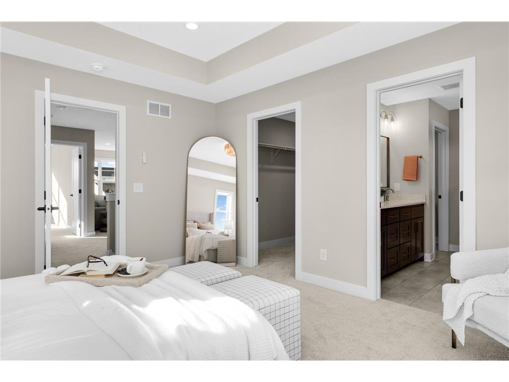 2164 Eustis Street Roseville MN 55113 7020449 image25