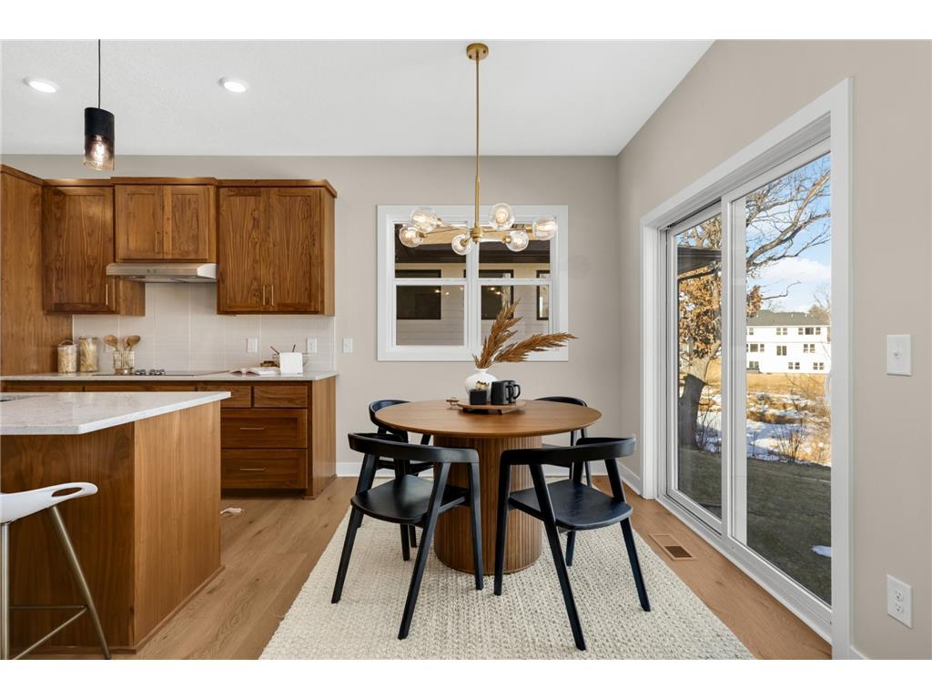 2164 Eustis Street Roseville MN 55113 7020449 image9