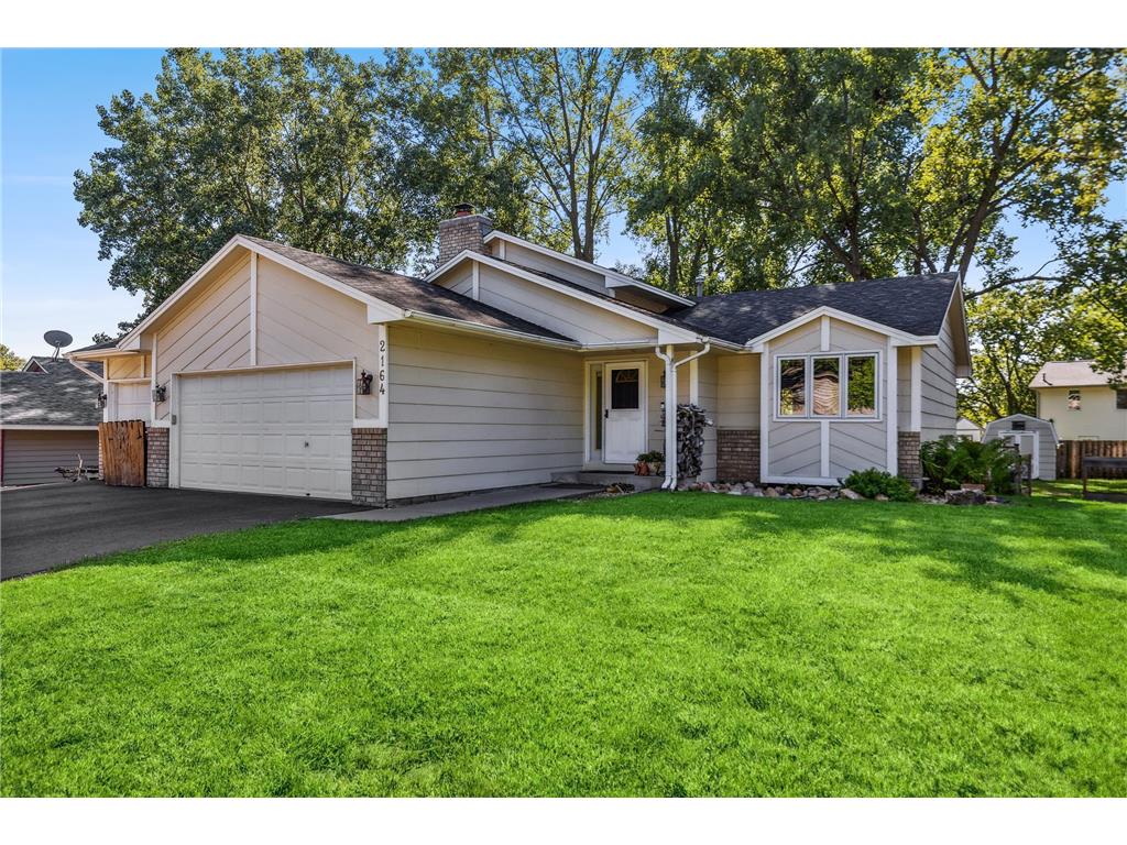 2164 Hallmark Avenue N, Oakdale, MN, 55128 MLS 6250029 Edina Realty