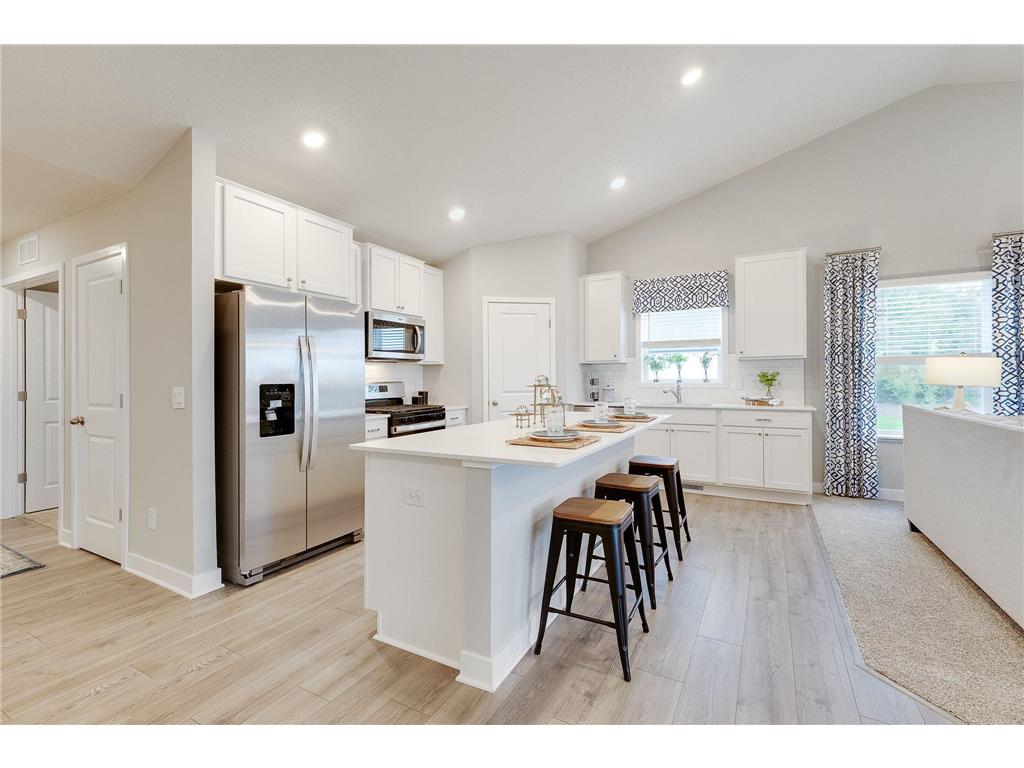 2164 LaTour Drive Shakopee MN 55379 7008781 image1