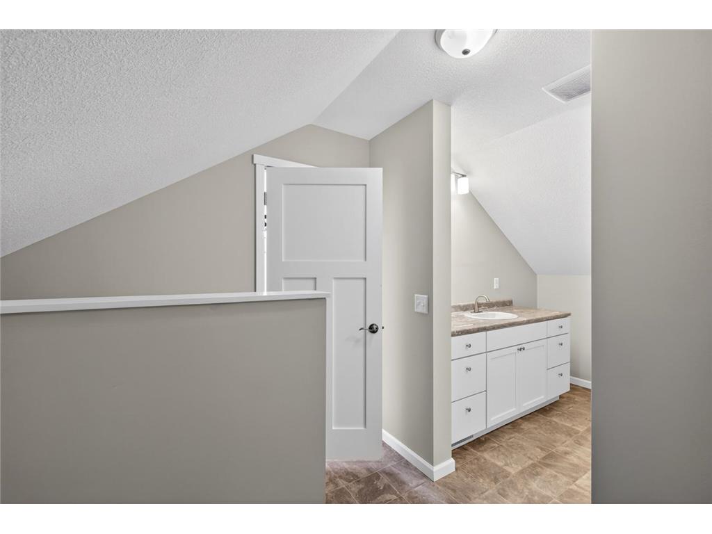 2164 Marvs Lane NE Stewartville MN 55976 7036358 image38