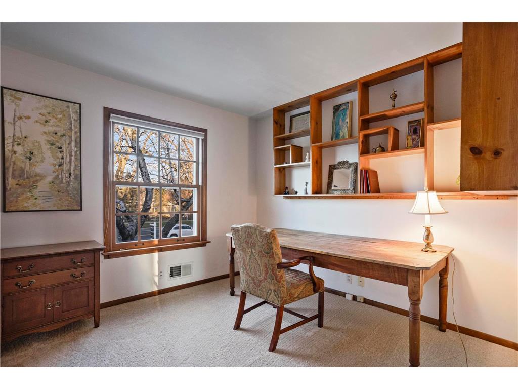 2164 Overlook Drive Bloomington MN 55431 7037326 image10