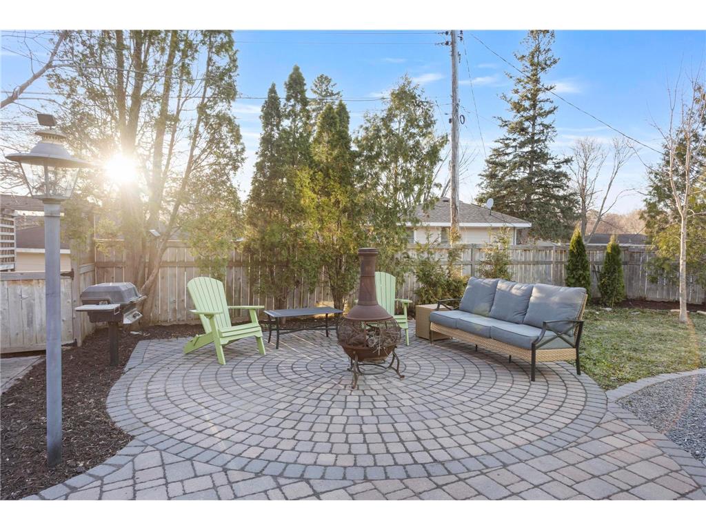 2164 Overlook Drive Bloomington MN 55431 7037326 image19