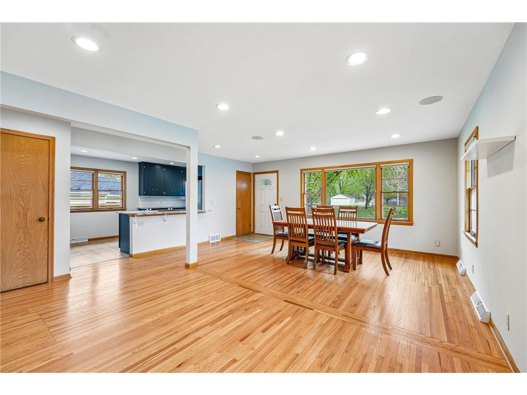 2164 Reaney Avenue E Saint Paul MN 55119 7064920 image6