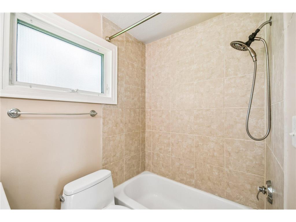 2165 11th Street White Bear Lake MN 55110 7080569 image14