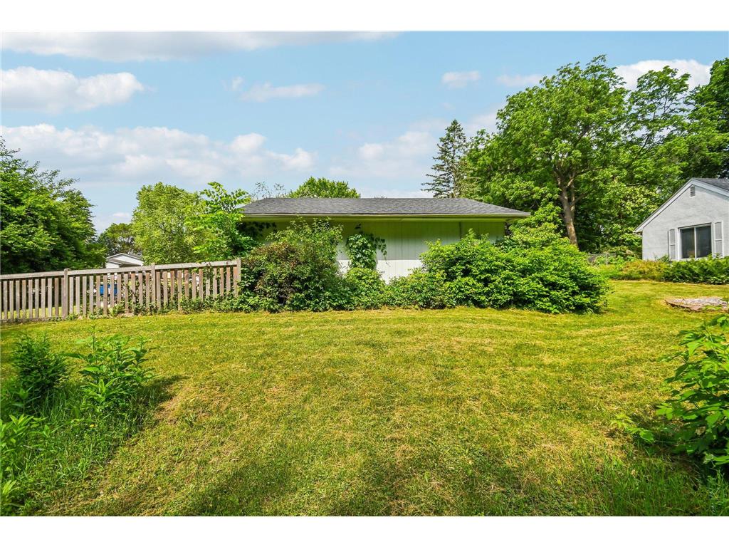 2165 11th Street White Bear Lake MN 55110 7080569 image43