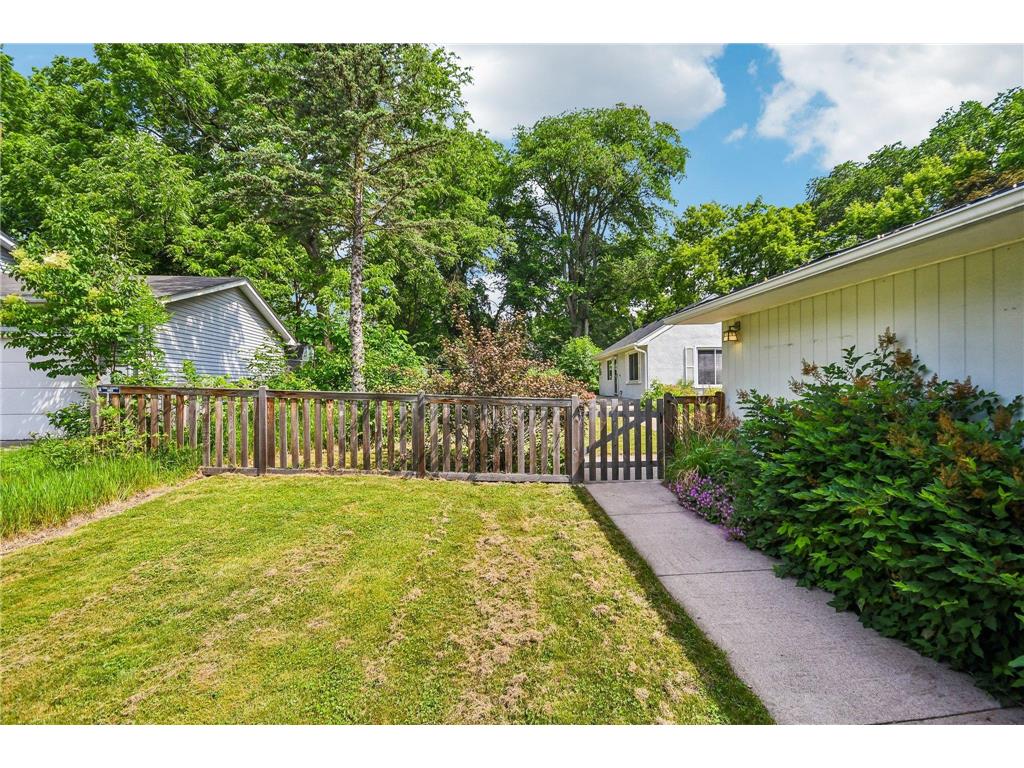 2165 11th Street White Bear Lake MN 55110 7080569 image47