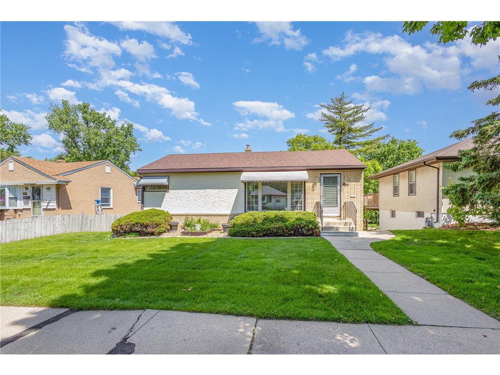 2165 Ross Avenue E, Saint Paul, MN, 55119 | MLS: 6734351 | Edina Realty