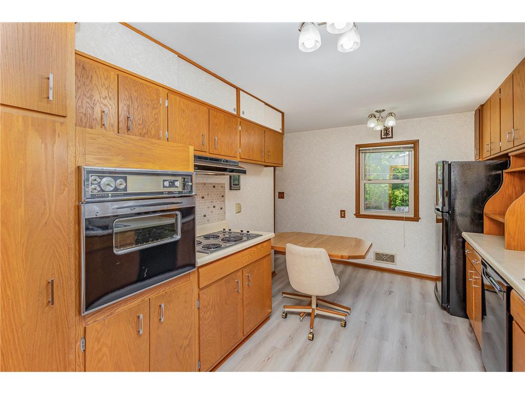 2165 Ross Avenue E, Saint Paul, MN, 55119 | MLS: 6734351 | Edina Realty