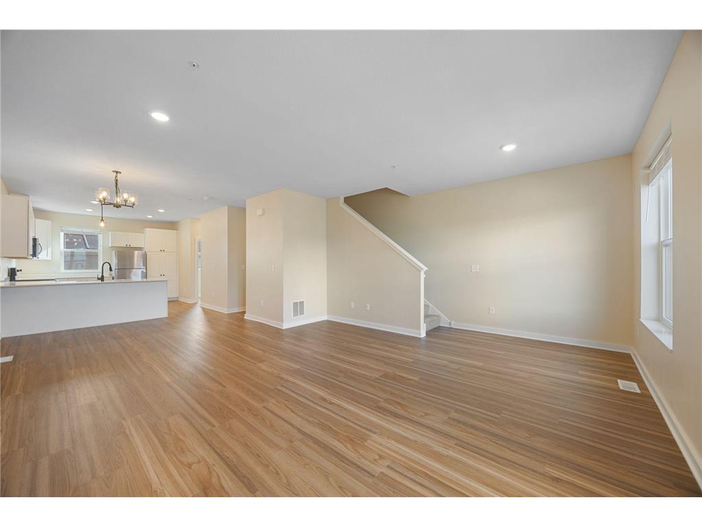 2166 Cottage Avenue E #3 Saint Paul MN 55119 6816411 image12