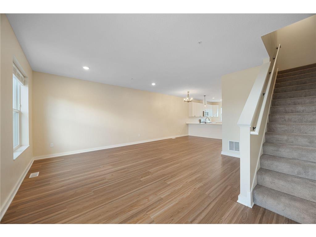 2166 Cottage Avenue E #3 Saint Paul MN 55119 6816411 image13