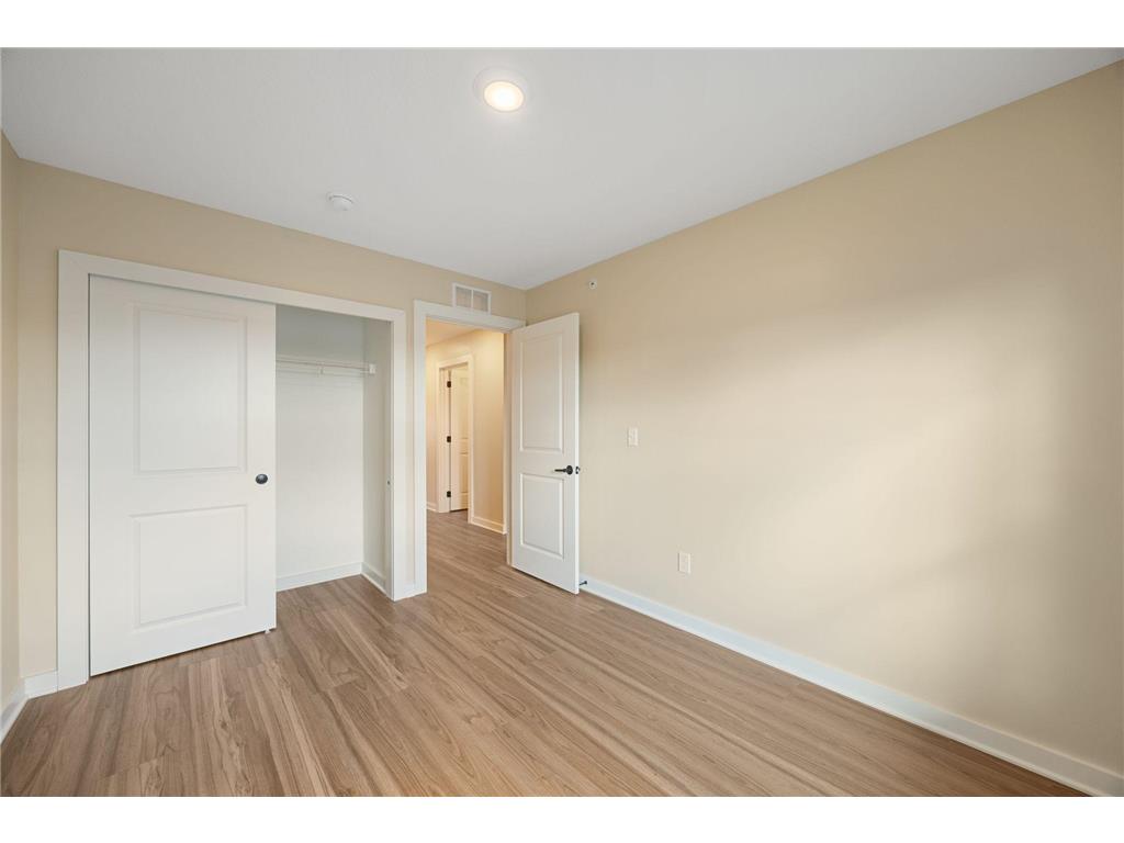 2166 Cottage Avenue E #3 Saint Paul MN 55119 6816411 image18