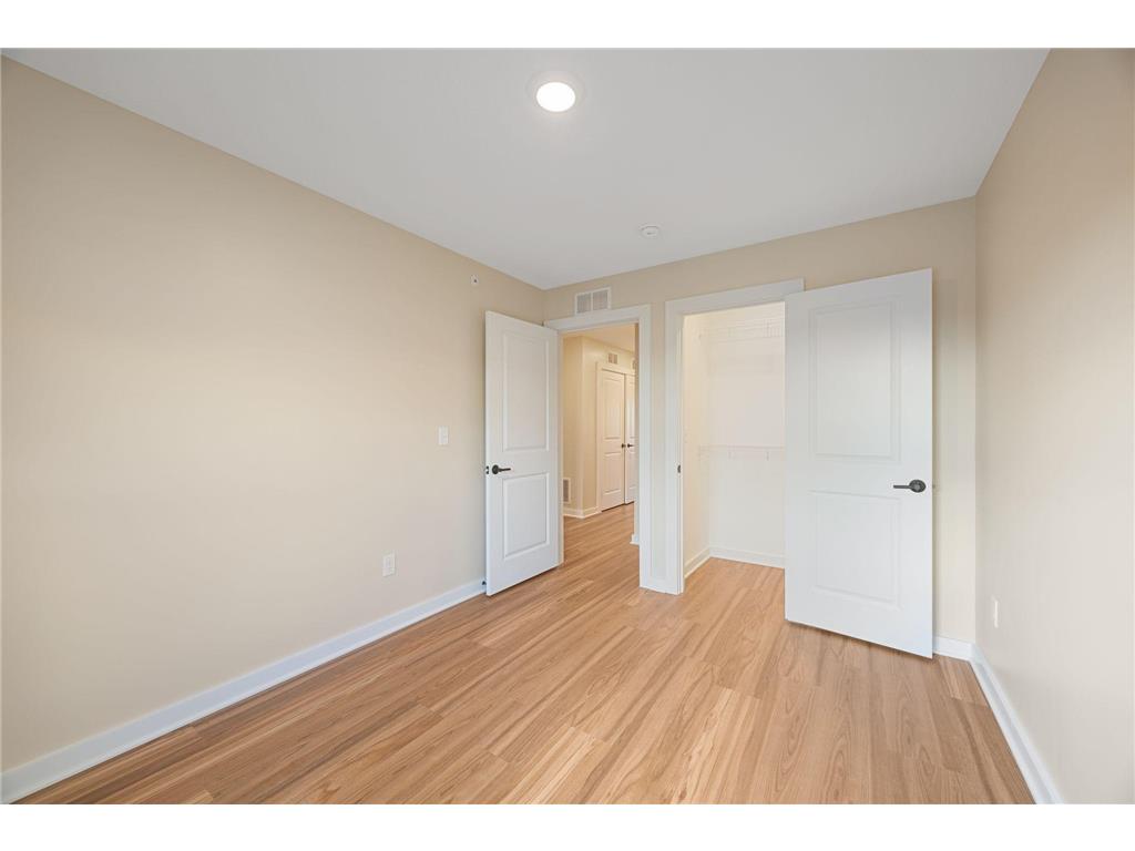 2166 Cottage Avenue E #3 Saint Paul MN 55119 6816411 image22