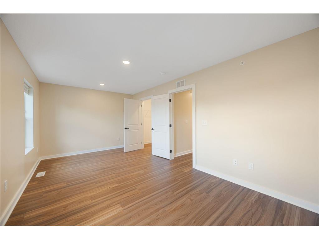 2166 Cottage Avenue E #3 Saint Paul MN 55119 6816411 image28