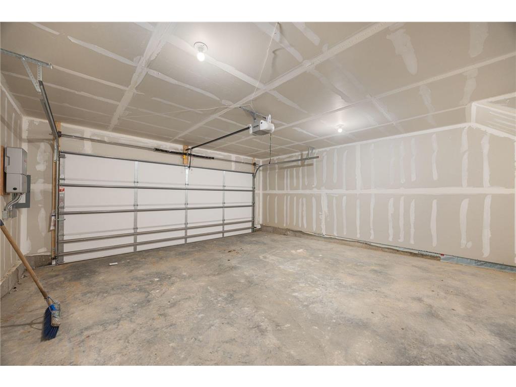 2166 Cottage Avenue E #3 Saint Paul MN 55119 6816411 image32