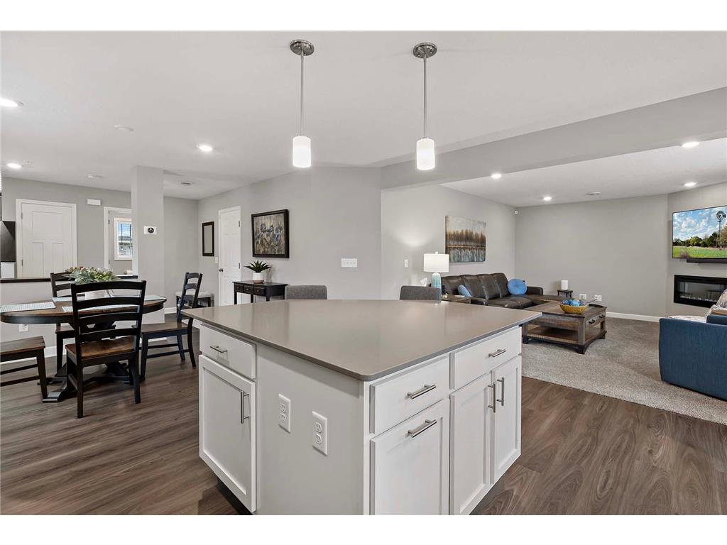 2166 Island Court Lino Lakes MN 55038 6711613 image1