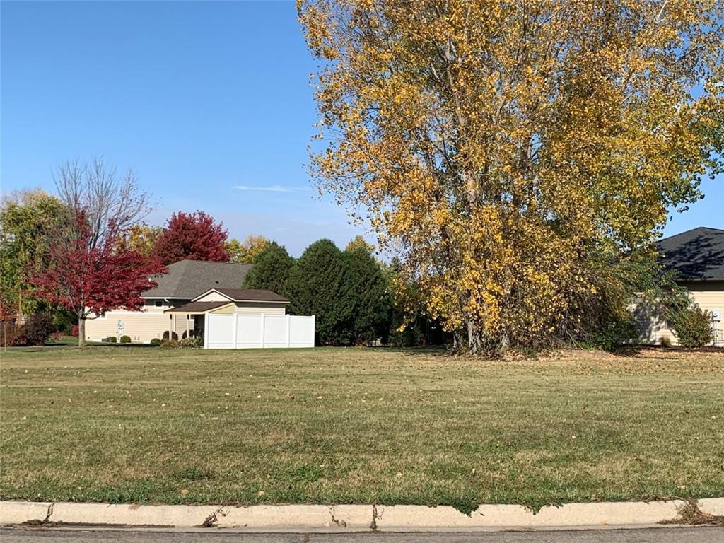 2166 NE Maple Leaf Lane Owatonna MN 55060 6158765 image2