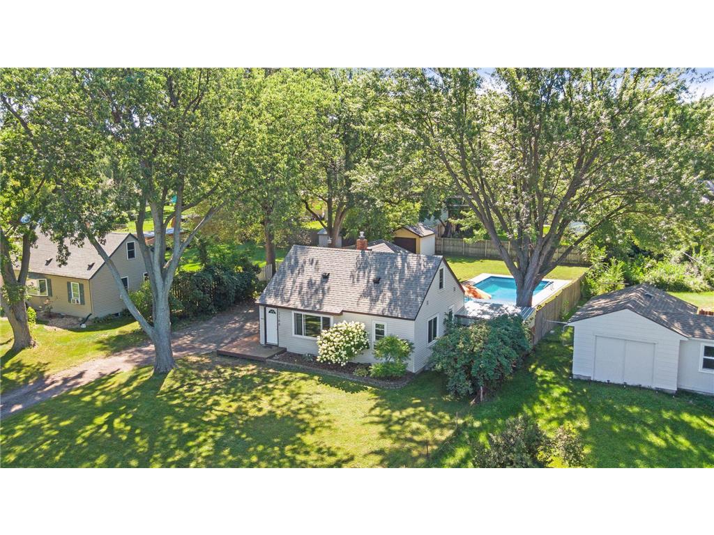 2166 Oakwood Drive Mounds View MN 55112 7049815 image1