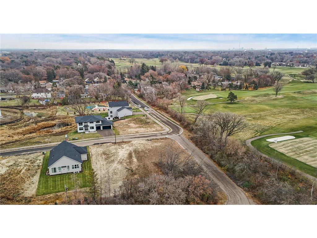 2167 Eustis Street Roseville MN 55113 6635038 image3