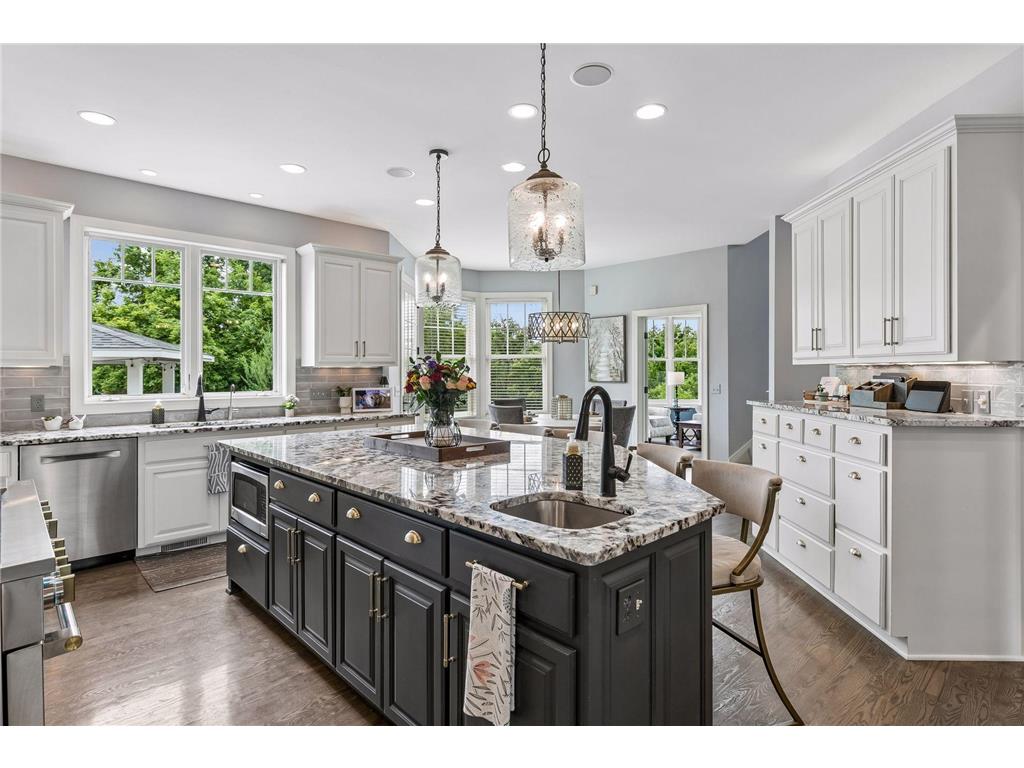 21670 Monterey Avenue Lakeville MN 55044 7089805 image37