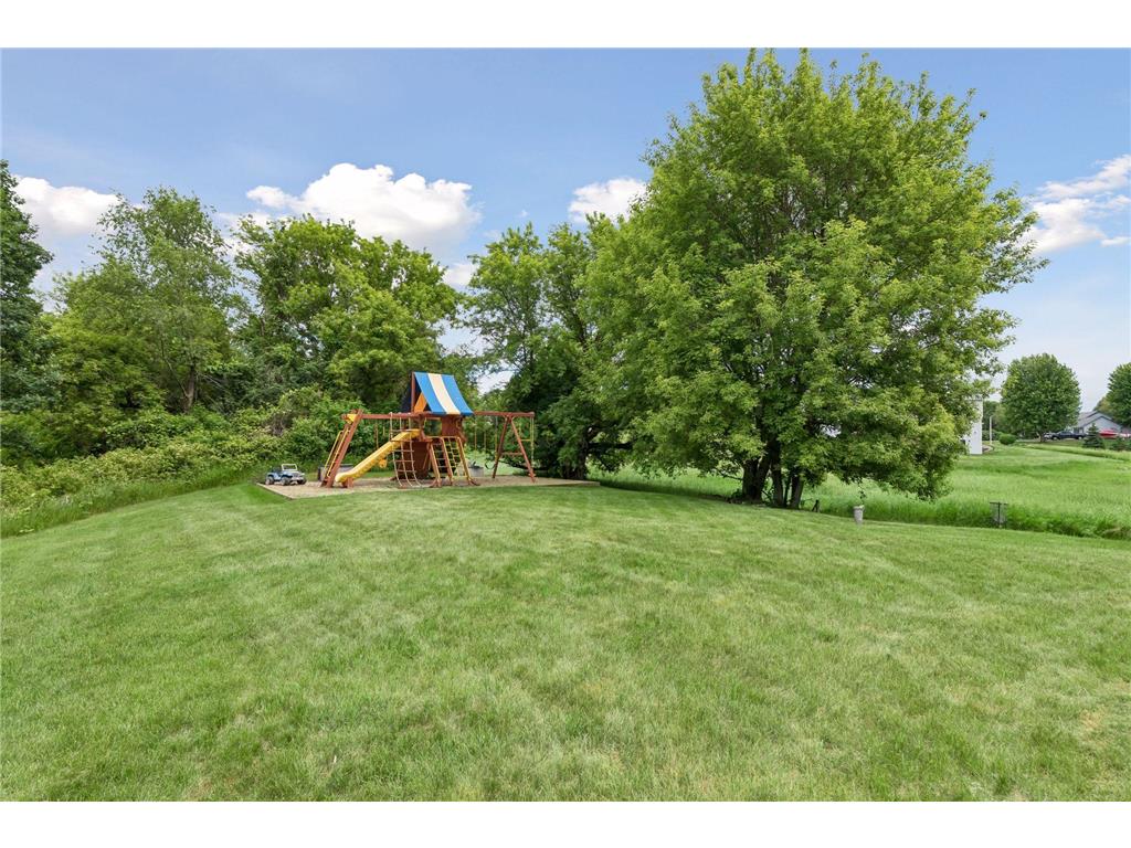 21670 Monterey Avenue Lakeville MN 55044 7089805 image98