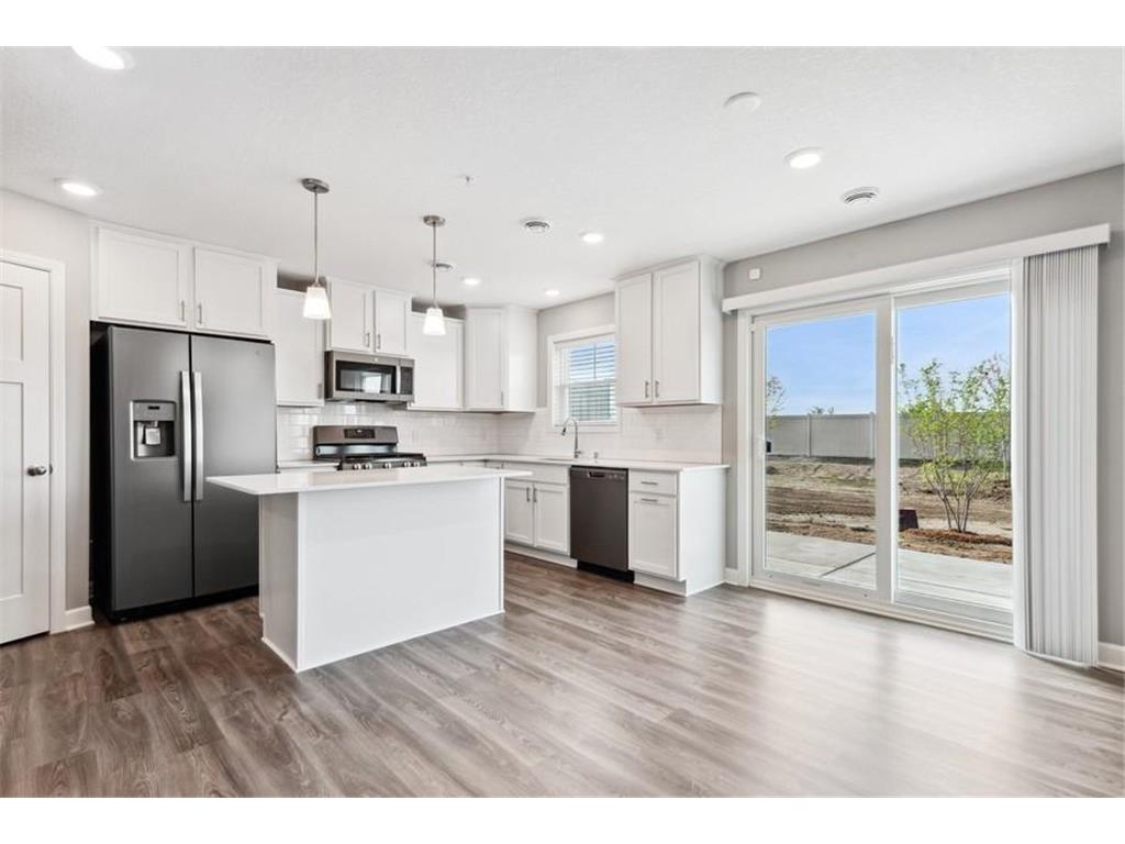 2169 Island Court Lino Lakes MN 55038 6334889 image1