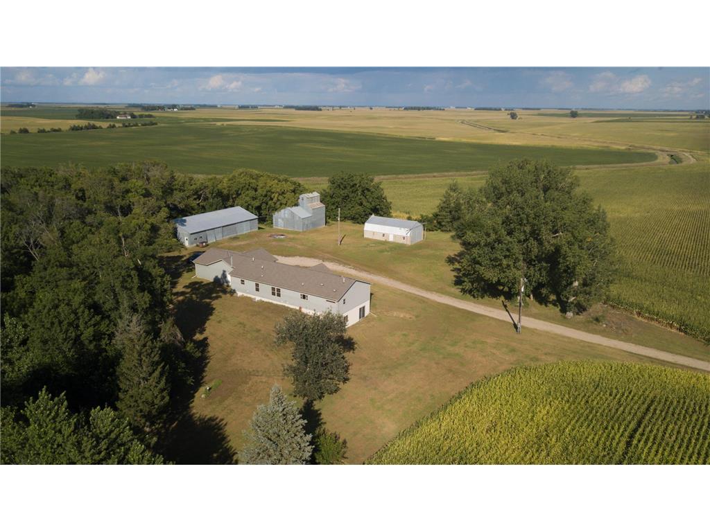 21699 350th Street Kintire Twp MN 56214 6589226 image1