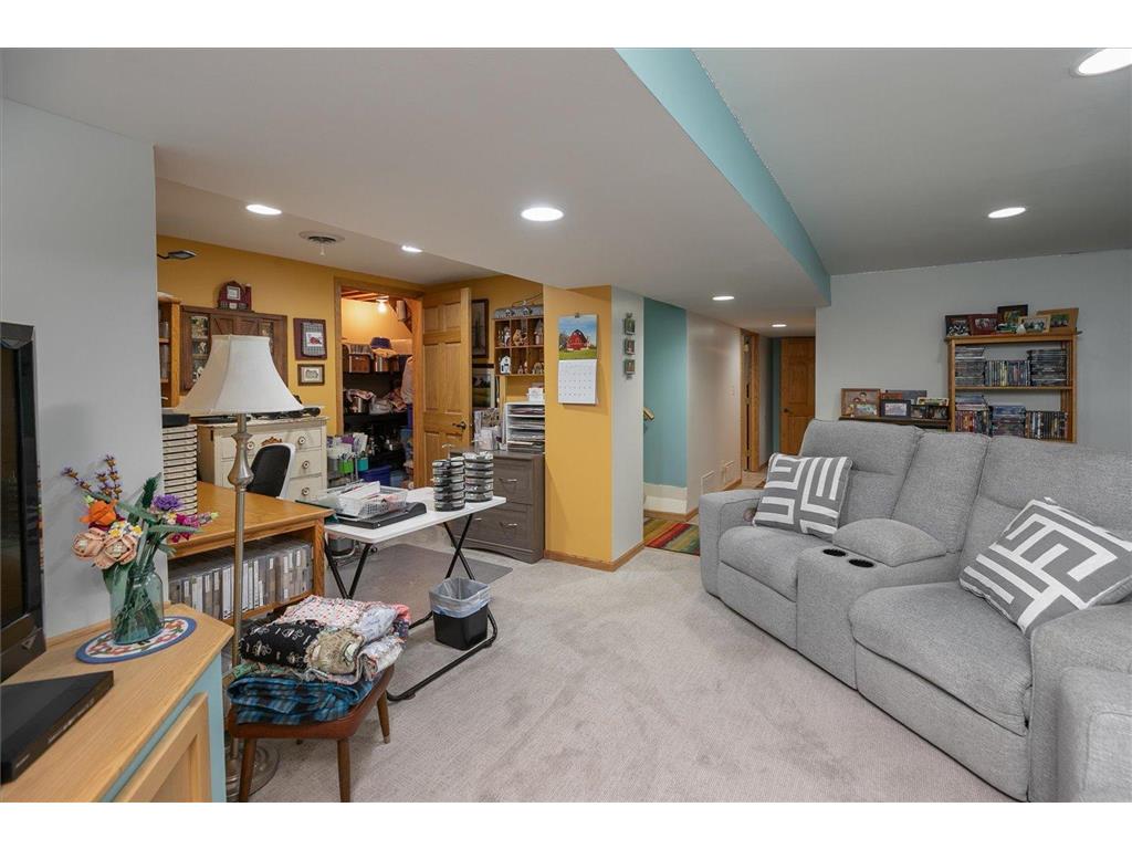 217 1st Street NE Hayfield MN 55940 7104223 image18