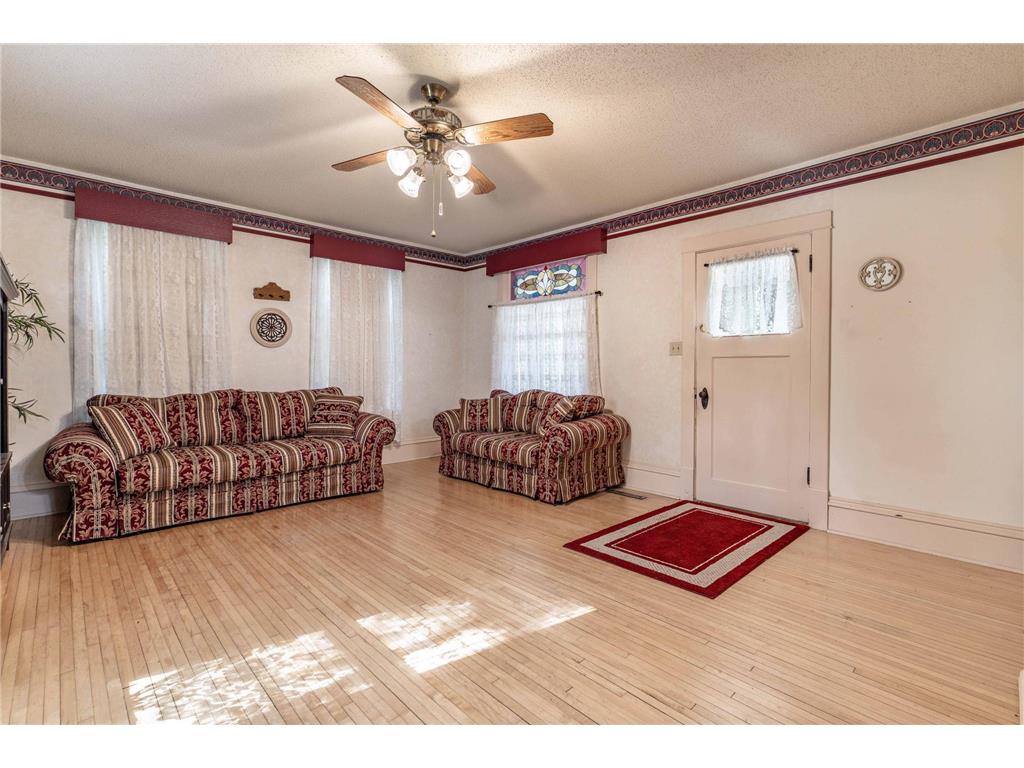217 1st Street NW Pelican Rapids MN 56572 7073510 image15