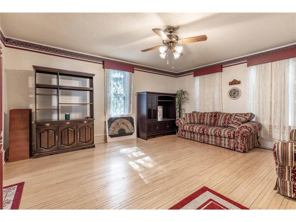 217 1st Street NW Pelican Rapids MN 56572 7073510 image16