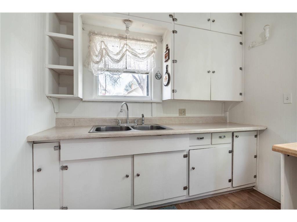 217 1st Street NW Pelican Rapids MN 56572 7073510 image20