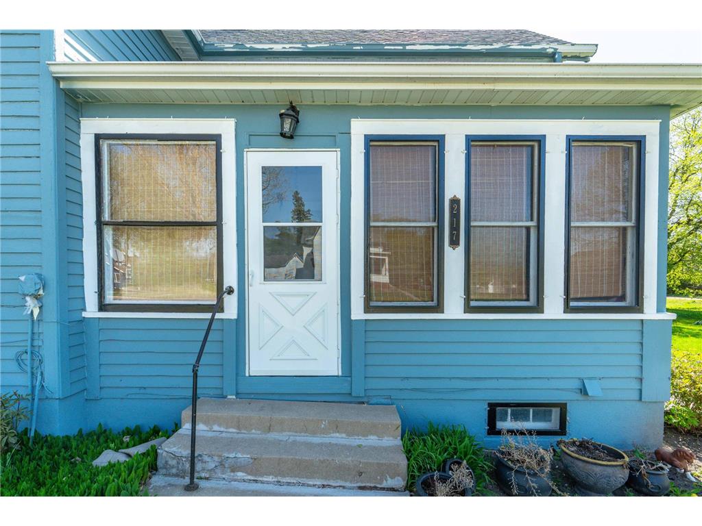 217 1st Street NW Pelican Rapids MN 56572 7073510 image3