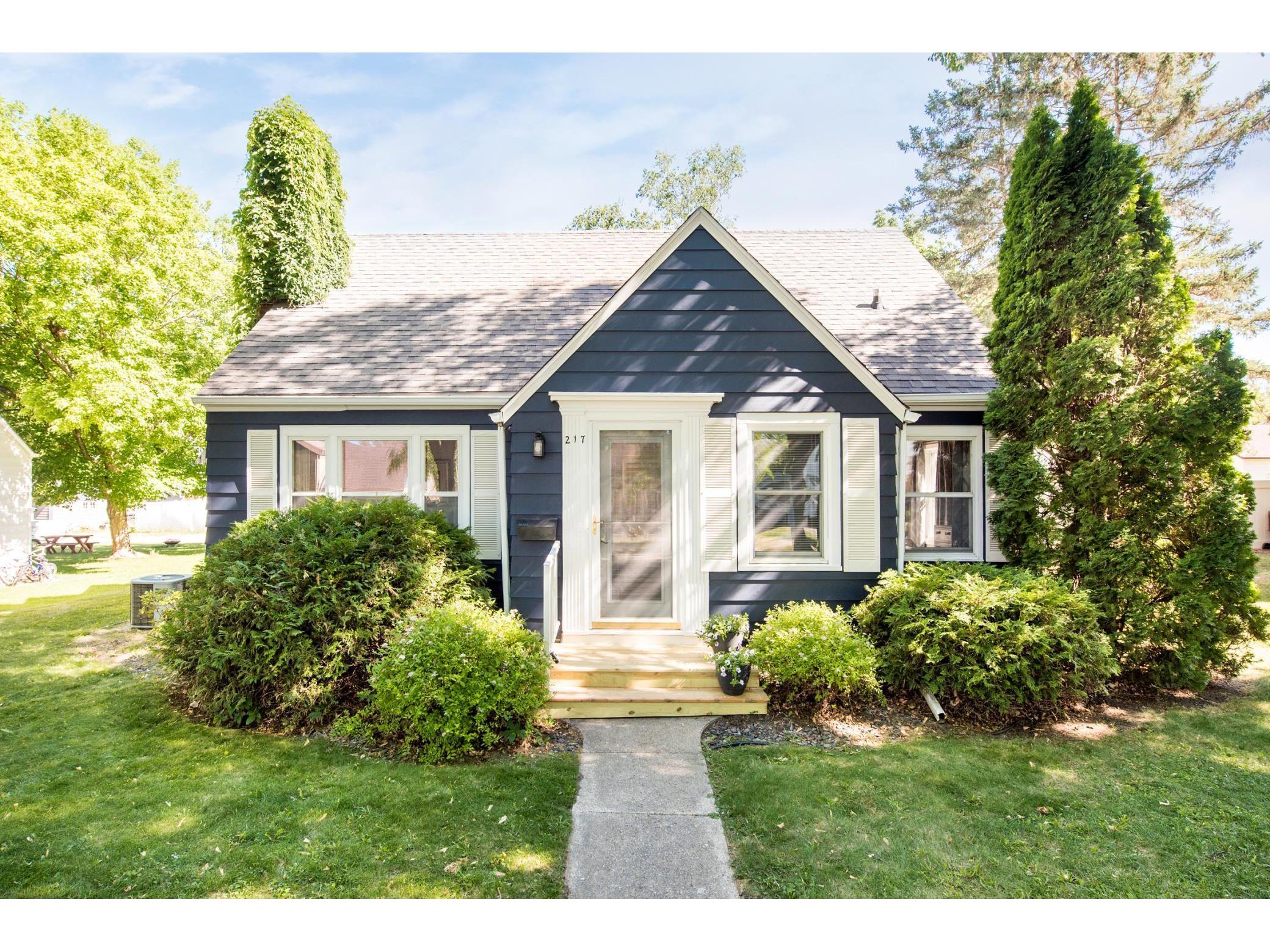 217 3rd Avenue SE, Glenwood, MN, 56334 MLS 6006346 Edina Realty