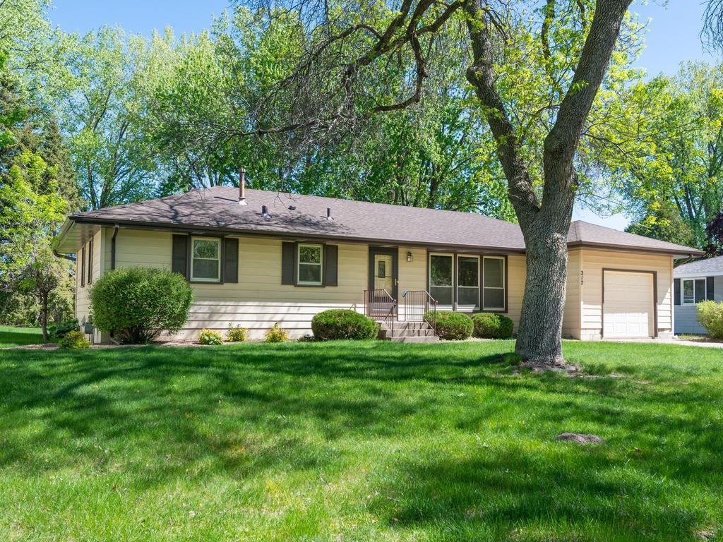 217 69th Avenue NE Fridley MN 55432 7033357 image1