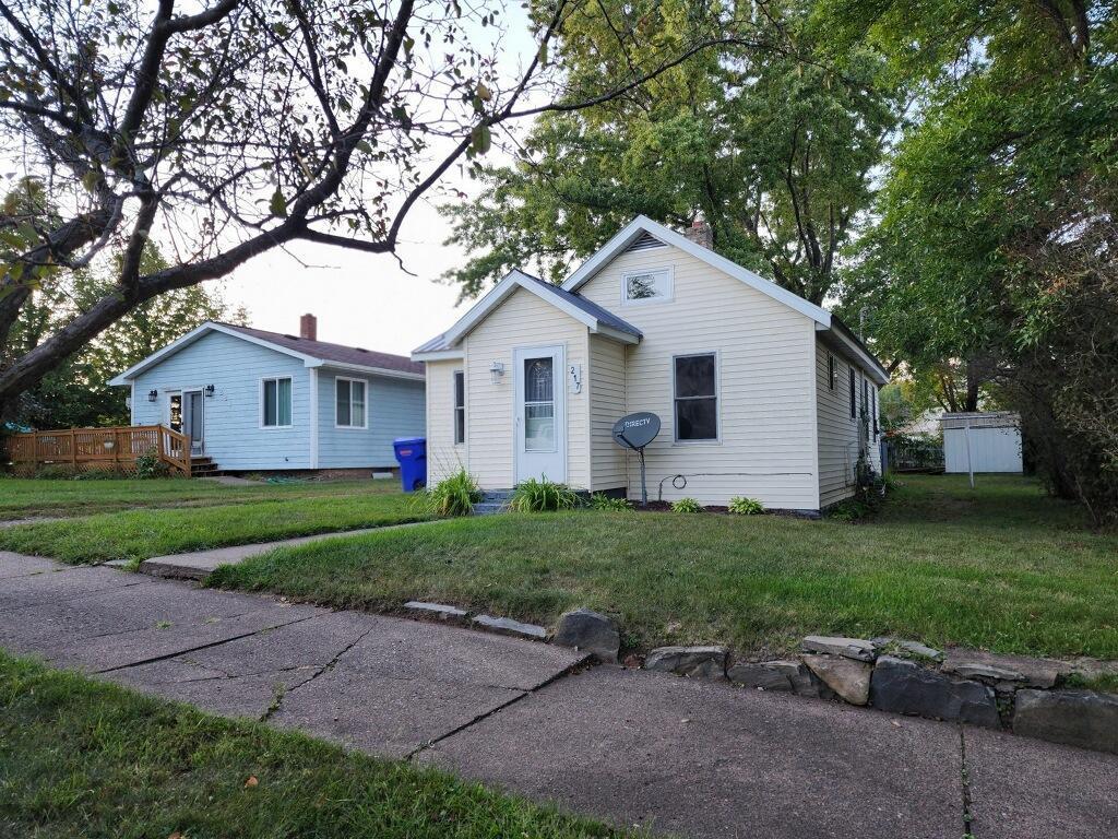 217 6th Street Moose Lake MN 55767 6602920 image1