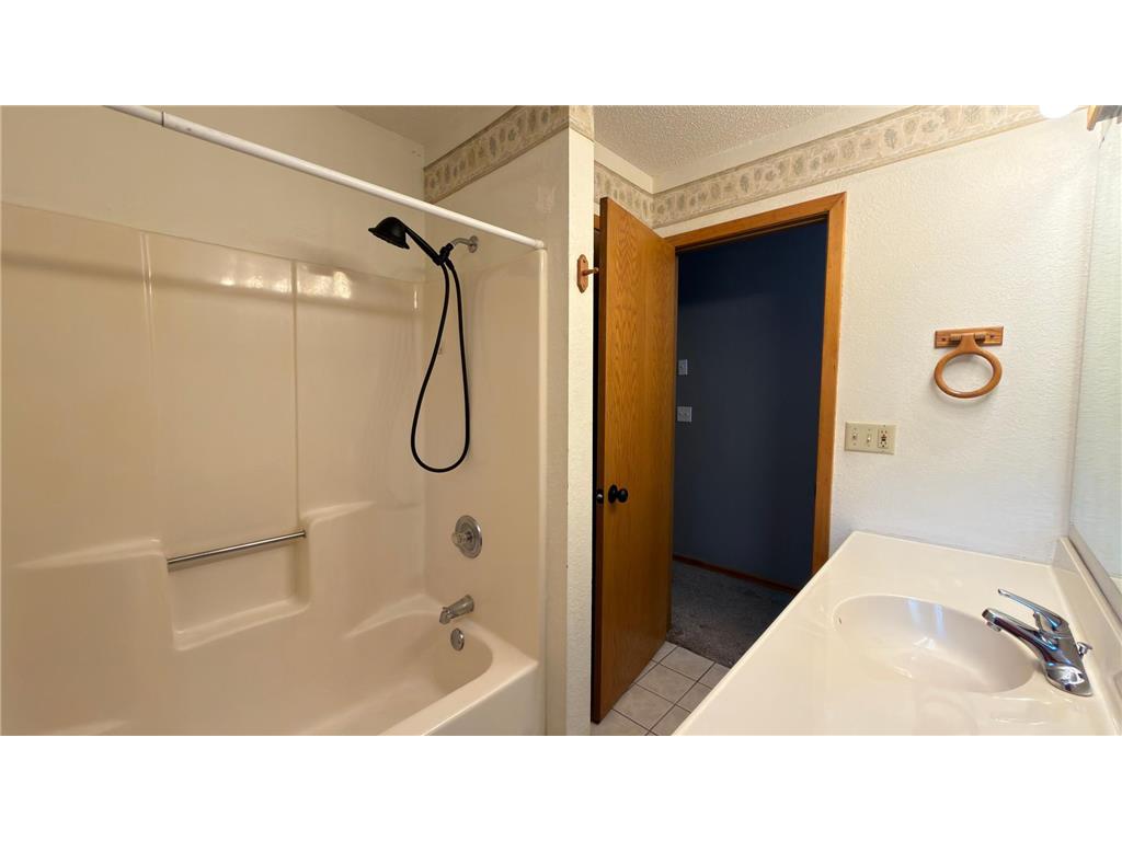 217 8th Street NW Little Falls MN 56345 7065266 image10