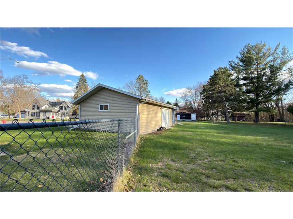 217 8th Street NW Little Falls MN 56345 7065266 image31
