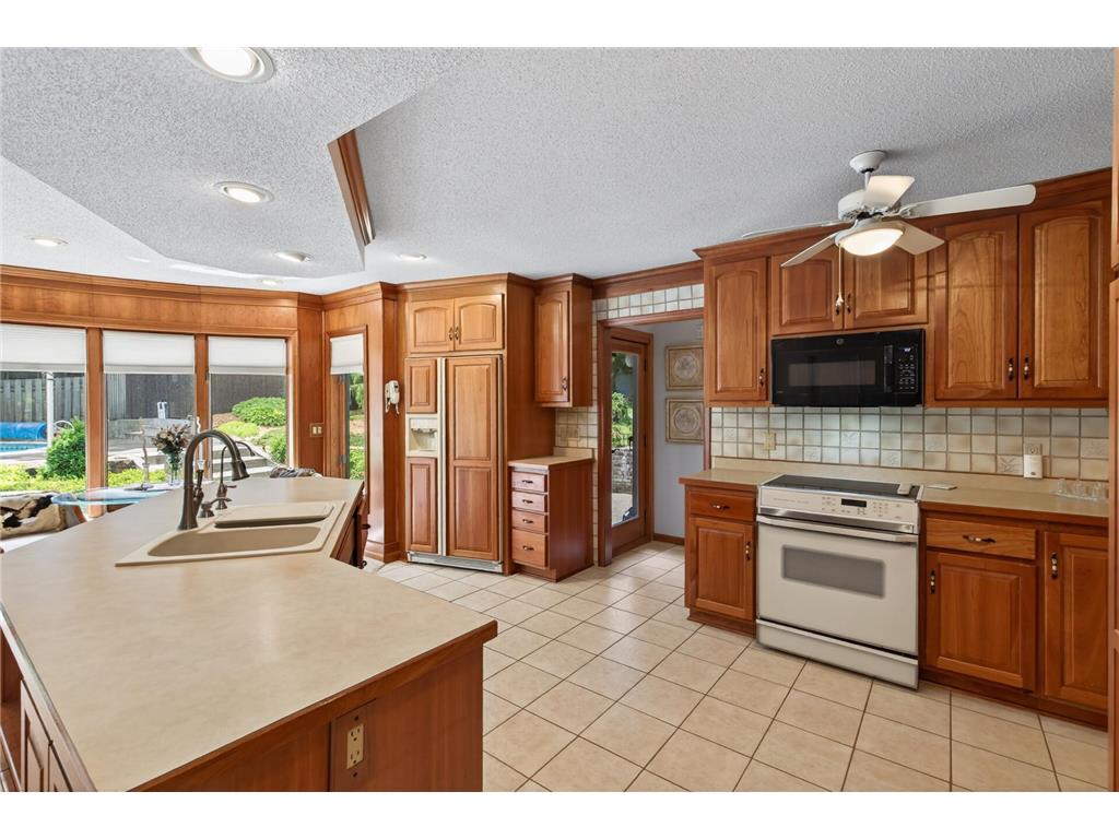 217 Arbor Lane Burnsville MN 55337 7085454 image23