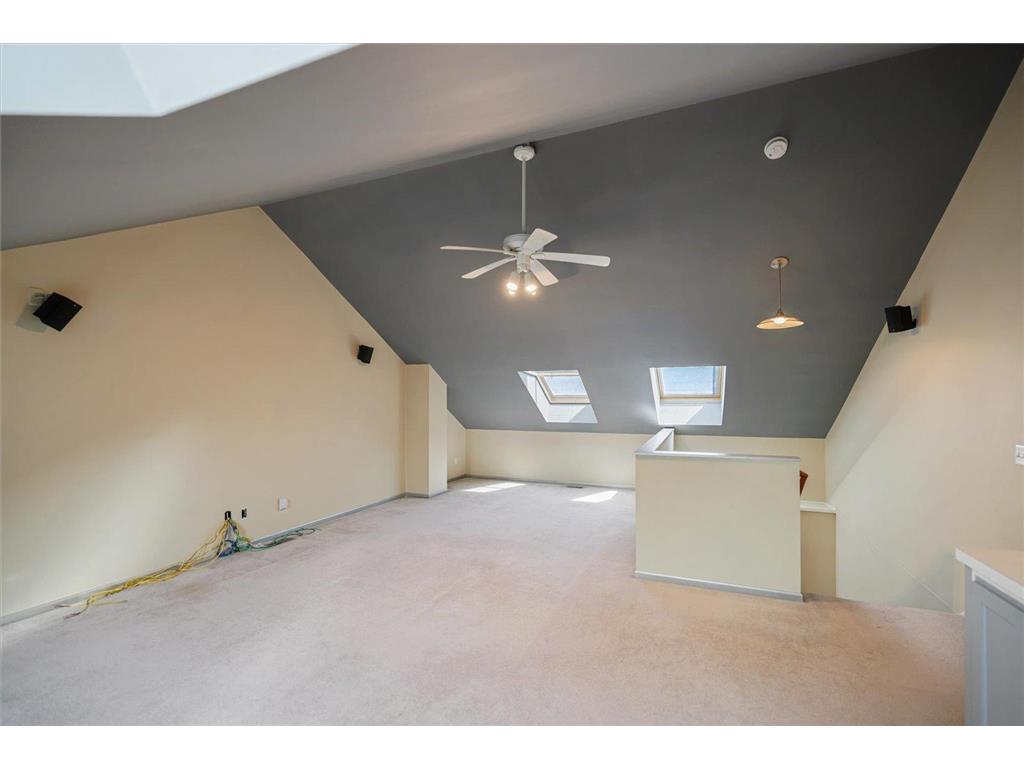 217 Bank Street SE Minneapolis MN 55414 7070957 image24