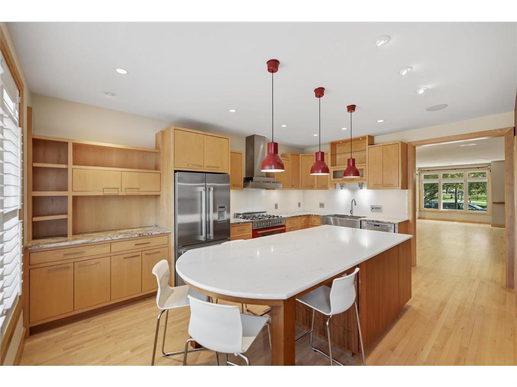 217 Bank Street SE Minneapolis MN 55414 7070957 image9
