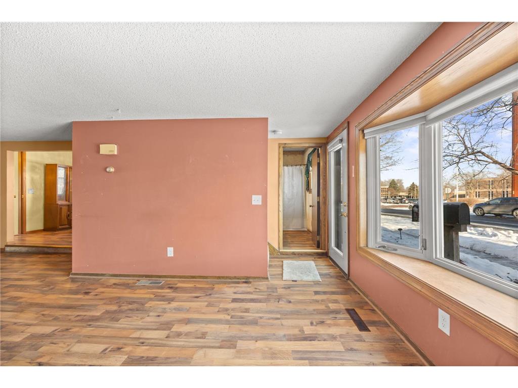 217 Beech Street Chaska MN 55318 6825140 image12